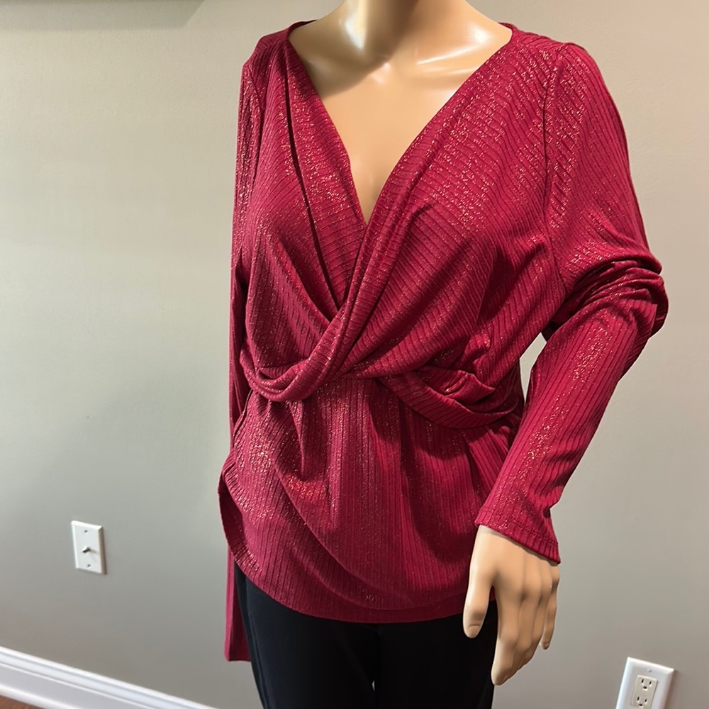Anthropologie long sleeve red shimmer v neck henley XL new with tags